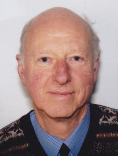 File:Bernhard Kadenbach 2004.jpg