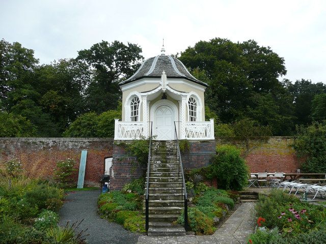 File:Chinese Summerhouse, Orleton Hall (geograph 3349402).jpg