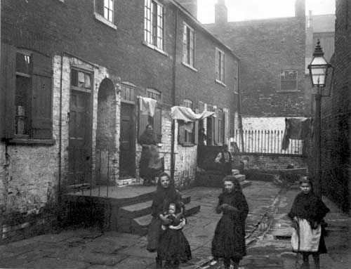 File:Duftons Yard Leeds 1901.jpg