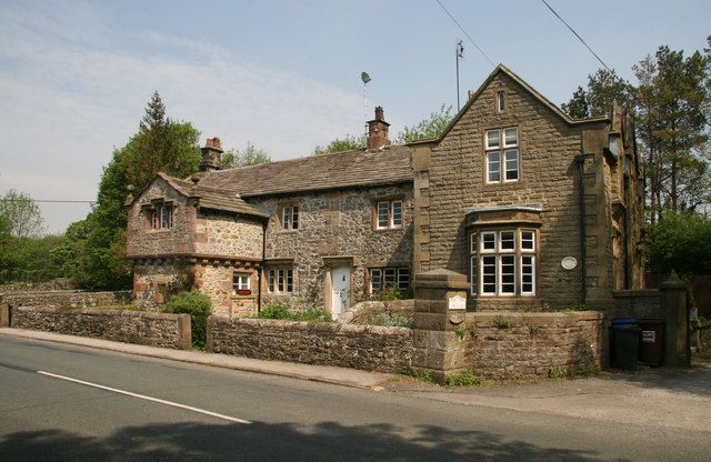 File:Eshton Lodge - geograph.org.uk - 797899.jpg