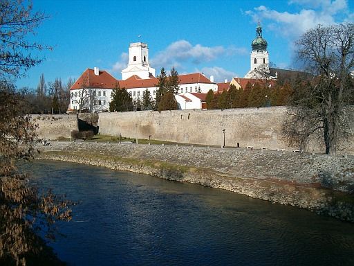 File:Gyor - panoramio.jpg