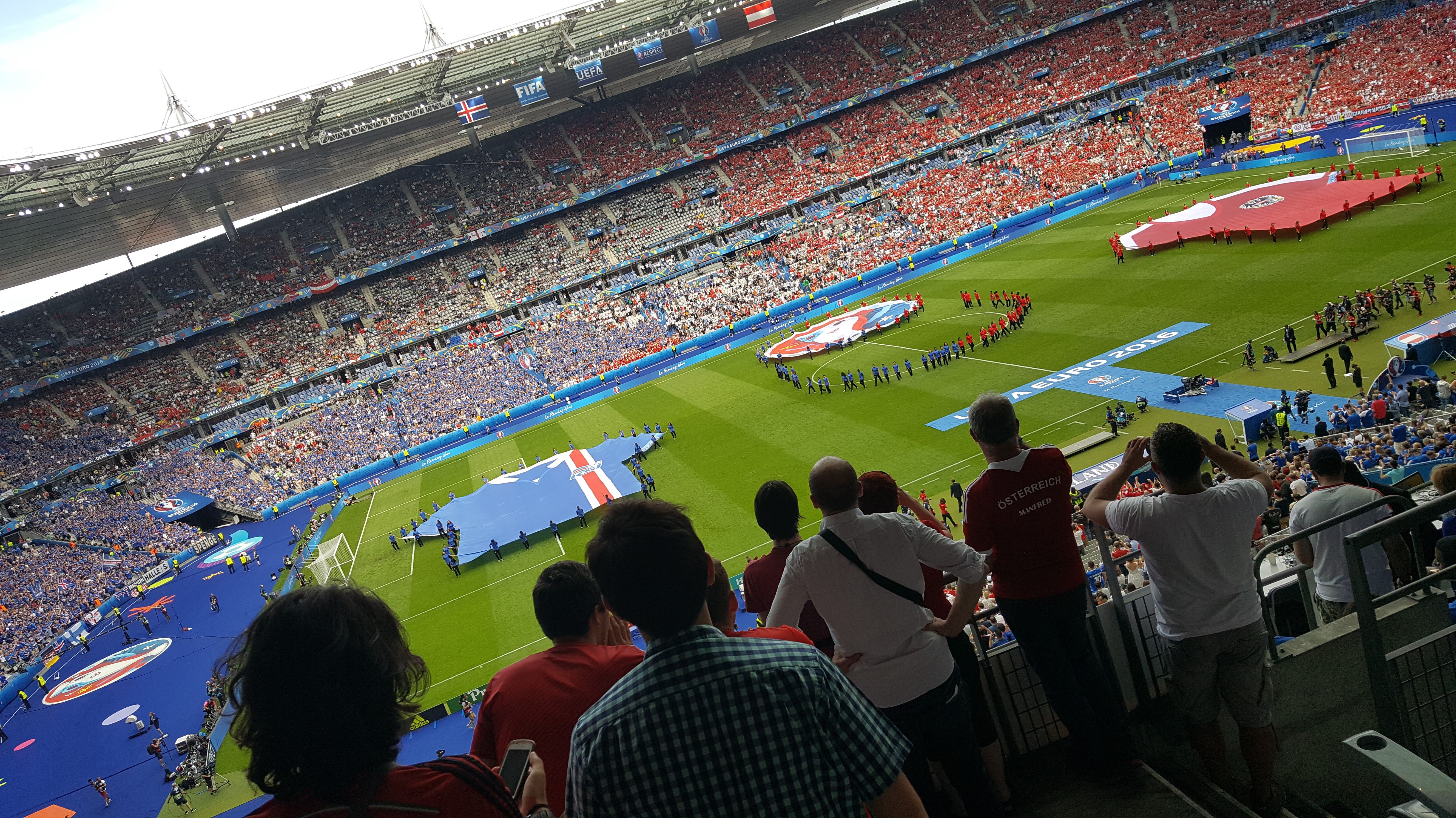 Paris Soccer Iceland Austria 20160622 IE 1