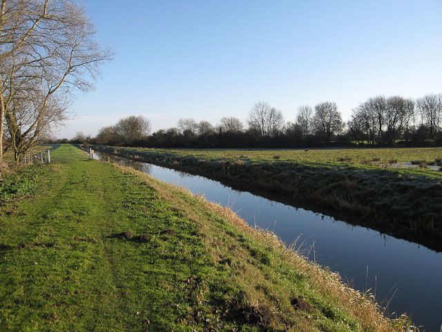 File:Soham lode - geograph.org.uk - 1652116.jpg