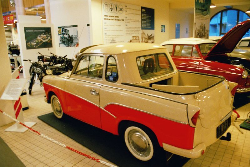 File:Trabant500Pickup.jpg