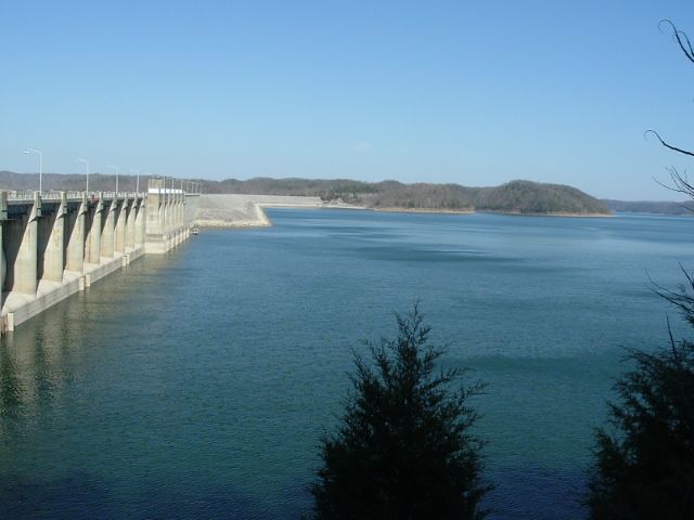 File:Wolf Creek Dam and Lake Cumberland, KY.jpg