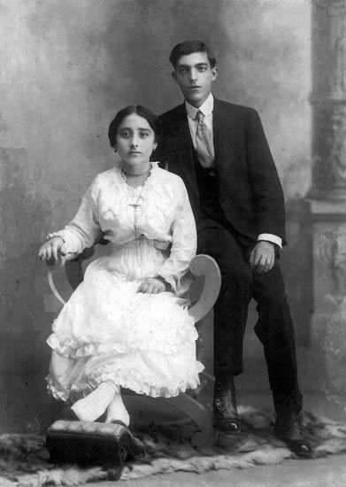 File:Casal imigrantes portugueses.jpg