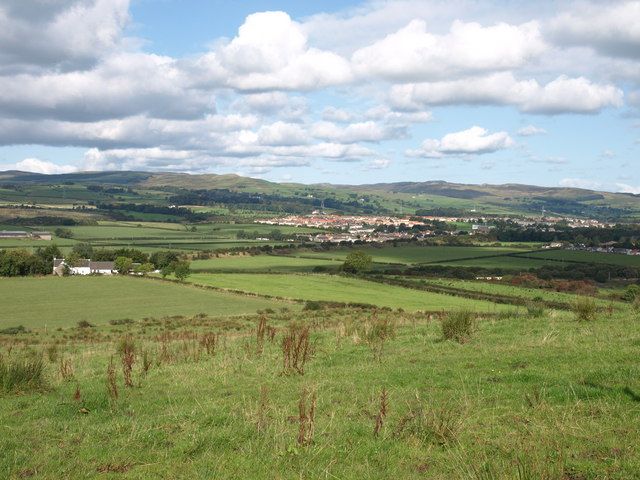 File:Garnock Valley - geograph.org.uk - 974312.jpg