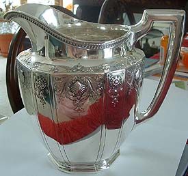 File:TiffanyPitcher.jpg