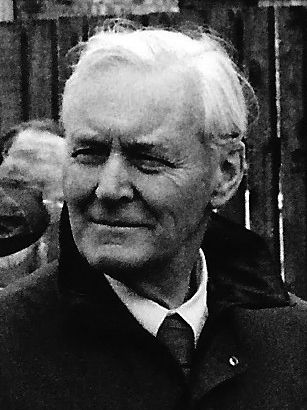 File:Tony Benn in 1992.jpg