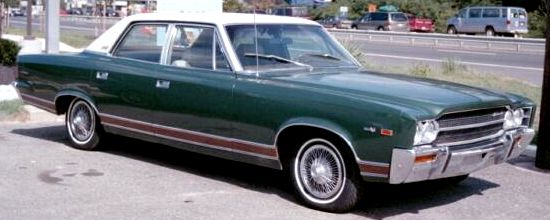 File:1969 AMC Ambassador SST sedan green-e.jpg