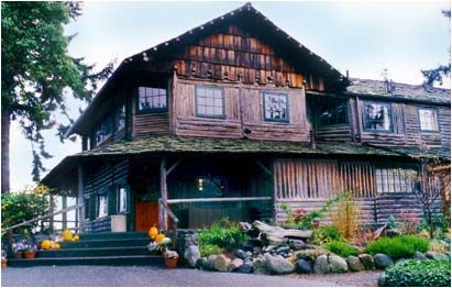 File:Captain Whidbey Inn cabin 2072.jpg