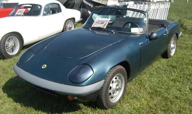 File:Lotus-Elan-'66.jpg