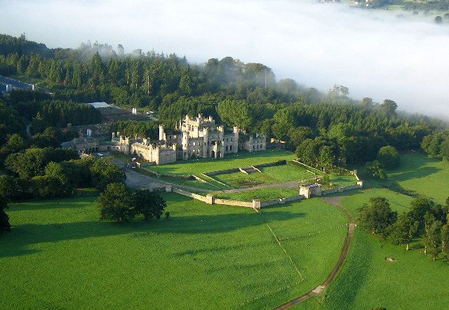 File:Lowther Castle 02.jpg