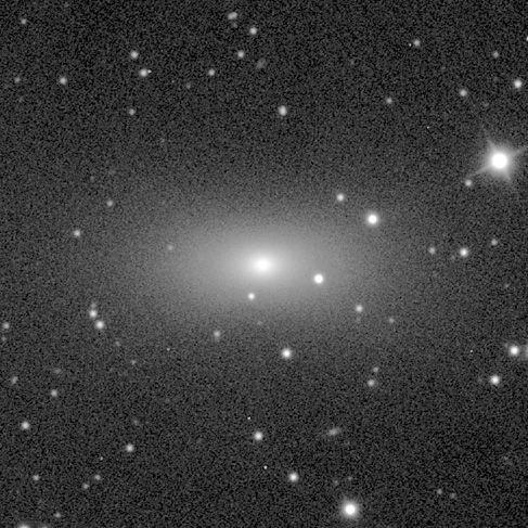 File:Ngc7052.jpg