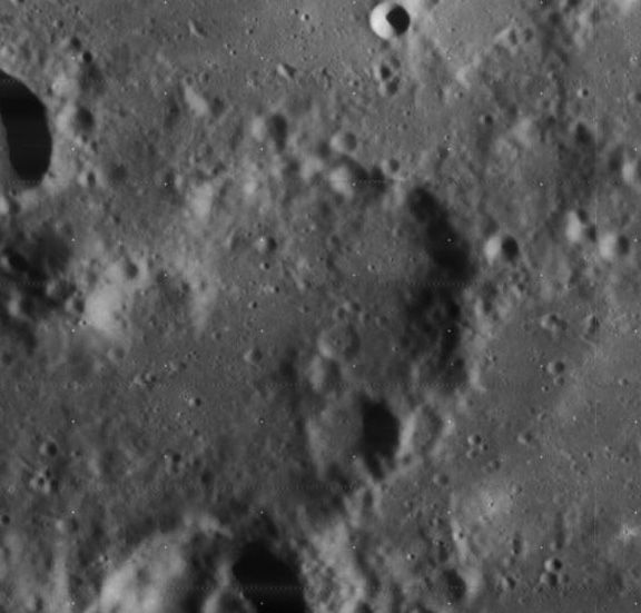 File:Poisson crater 4096 h1.jpg