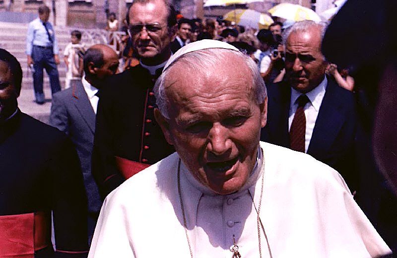 File:Pope John Paul II.jpg