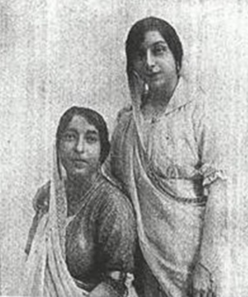 File:Herabai and Mithan Tata, 1919.png