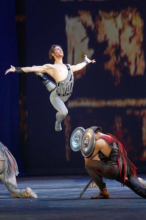 File:Ivan Vasiliev in Spartacus, Bolshoi Theatre 2011-10-28.jpg