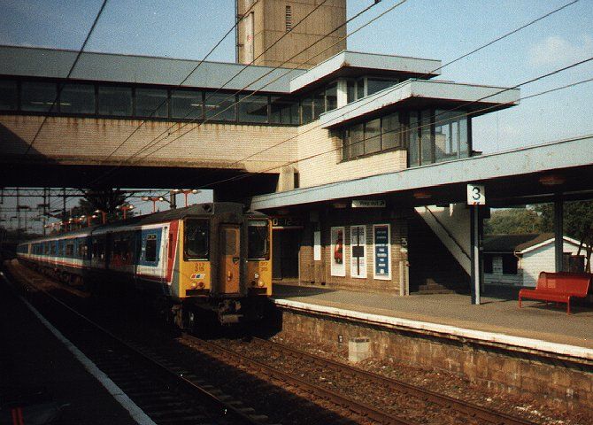 File:Network SouthEast Class 317 at Harlow.jpg