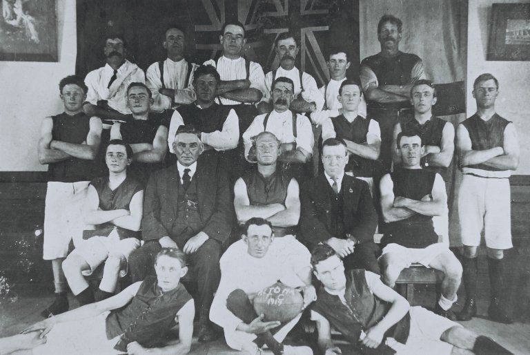 File:Altona Football Club 1919.jpg