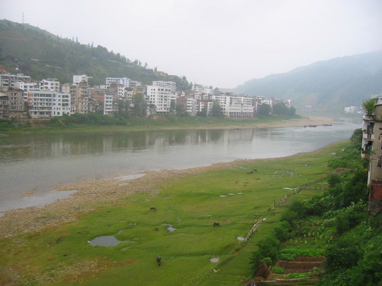 File:Congjiang-view-from-bridge-2003-08-17.jpg