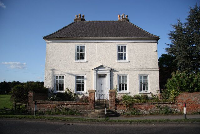 File:Dunham House - geograph.org.uk - 2359272.jpg