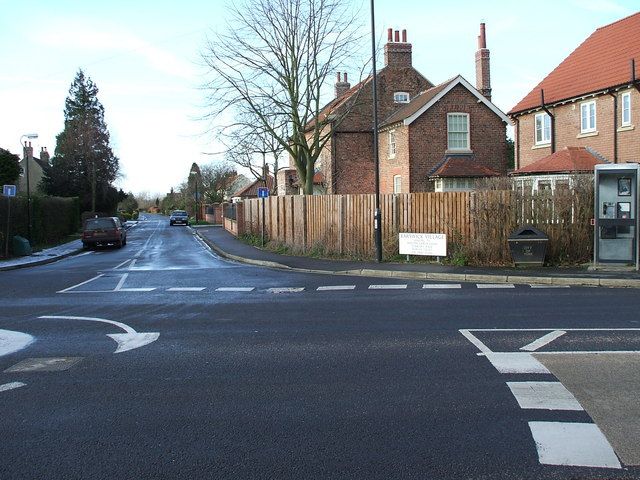 File:Earswick Village, York.jpg