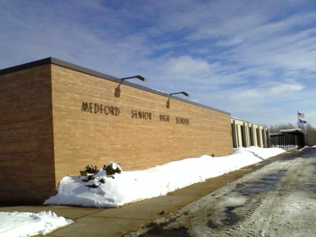 File:Medford high school.jpg