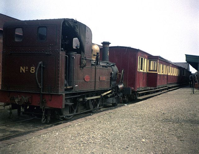 File:Ramsey station - geograph.org.uk - 1429351.jpg