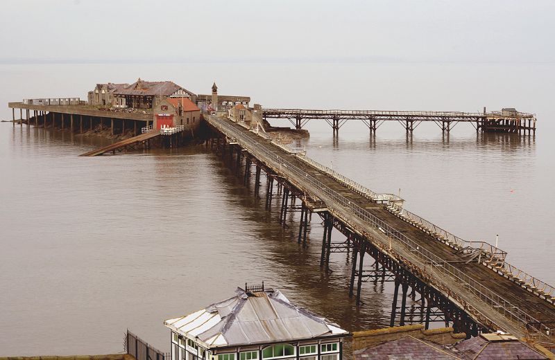 File:Birnbeck Pier and Island.jpg