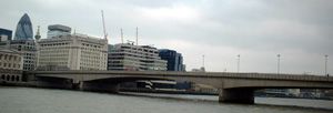 File:London Bridge, River Thames, 2003.jpg