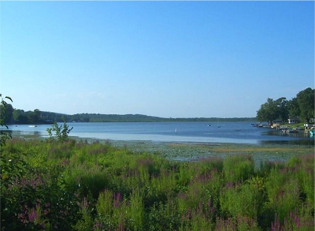 File:Orange Lake, New York.jpg