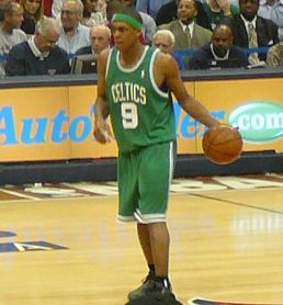 File:Rajon Rondo.jpg