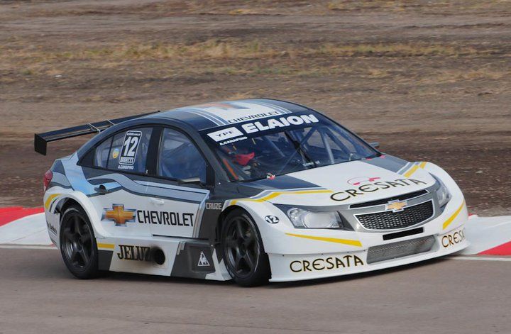 File:TC 2000 Chevrolet Cruze 2011.jpg