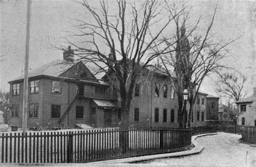 File:1899 RoxburyLatinSchool Boston.png