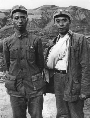 File:1939 Liu Shaoqi and Zhou Enlai.jpg