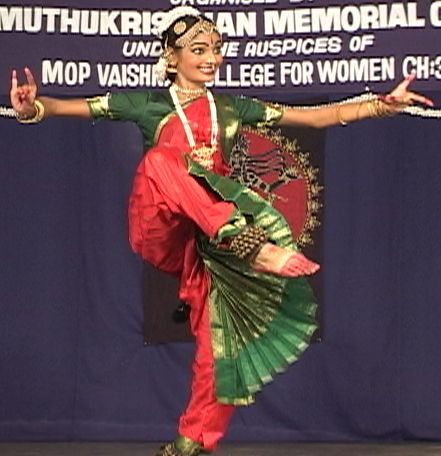 File:Bharatanatyam 14a.jpg