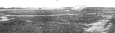 File:Cancha de Colón primeras obras 1945.jpg