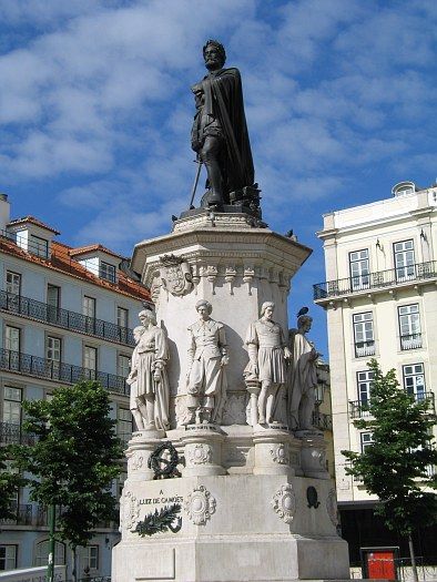 File:EstatuaCamoesLisboa.JPG