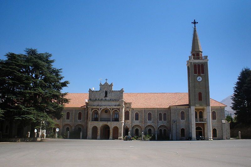 File:Maronite Patriarch Summer Residence in Dimane.JPG