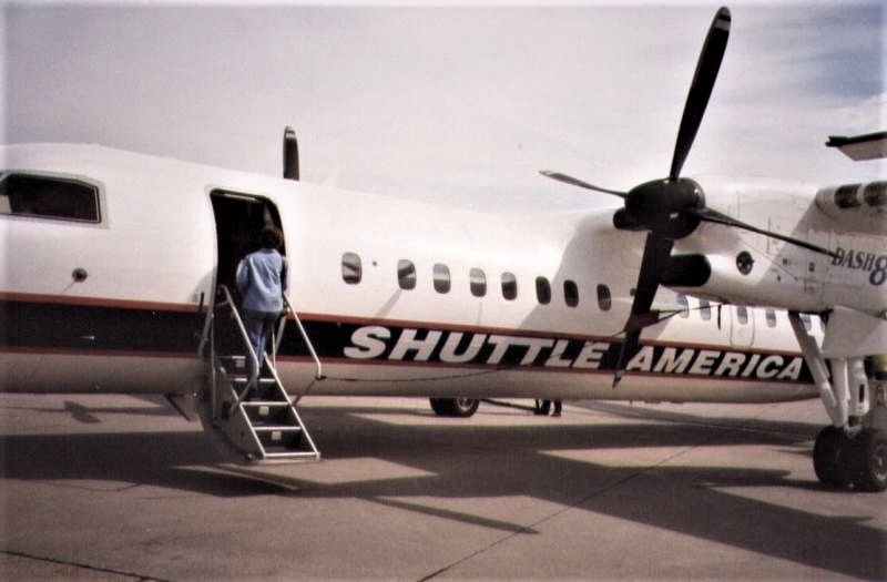 File:N801SA Shuttle America Dash 8-300.jpg