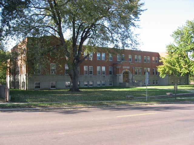 File:Presentation Children's Home Sioux Falls 1.jpg