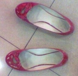 File:Red loafers.jpeg