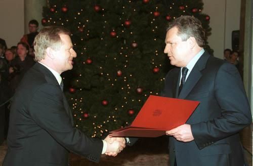 File:Aleksander Kwasniewski i Andrzej Smietanko.jpg