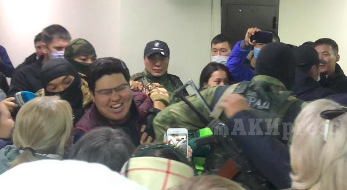 File:Arrest of opposition leader - Kyrgyzstan.png