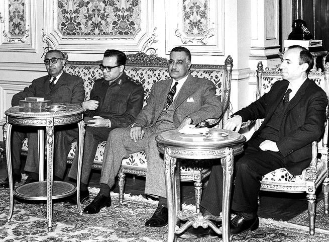 File:Bitar, Atassi, Nasser and Aflaq, 1963.jpg