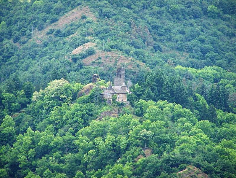 File:Burg Falkenstein Waldhof-Falkenstein Germany.JPG