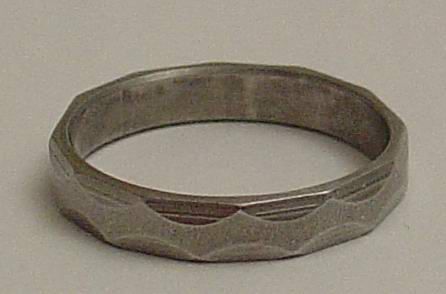 File:DSC01967 Iron Ring Cropped.jpg