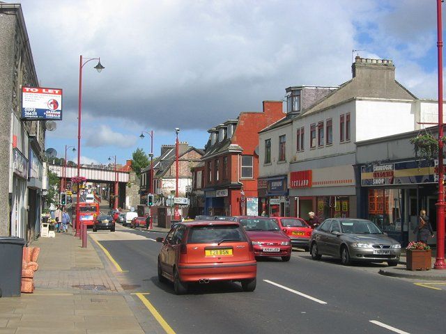 File:Downtown Cowdenbeath. - geograph.org.uk - 42722.jpg