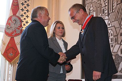 File:Edward-muller-lech-kaczynski.jpg